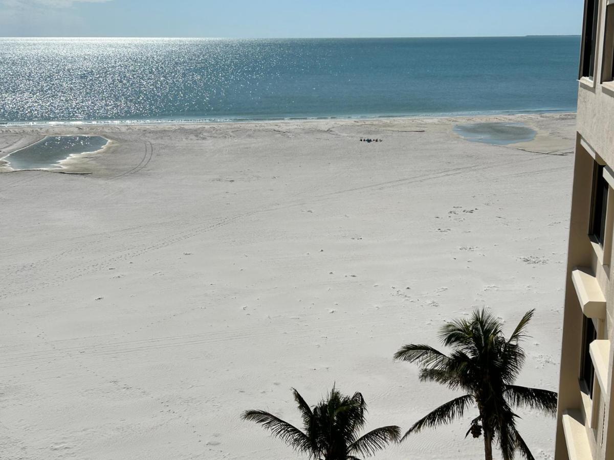 Always Summer On A White Sandy Beach Aparthotel Fort Myers Beach Esterno foto